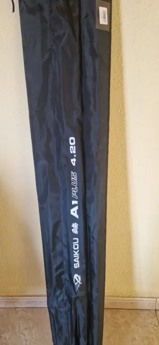 Caña de pescar azul