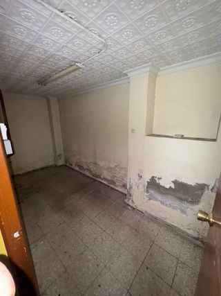 Venta local calle paz 9