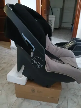 Carro Peg-Perego + Base Isofix