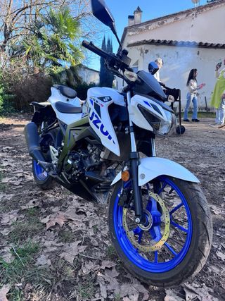 Suzuki GSX-S 125 2020 Blanca