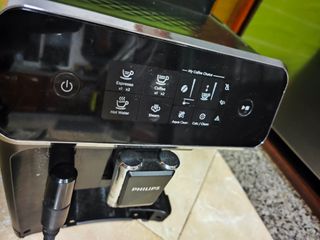 Cafetera Philips Serie 2200