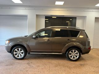 Mitsubishi Outlander 2009