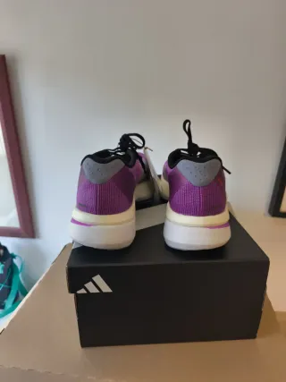 Adidas Boston 13 Talla 43 1/3 Morado