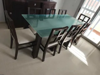 Mesa comedor + 8 sillas — Cristal templado