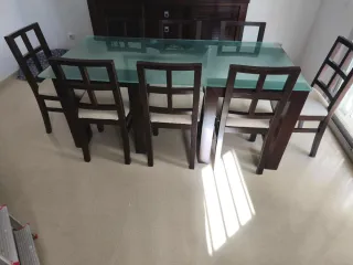 Mesa comedor + 8 sillas — Cristal templado