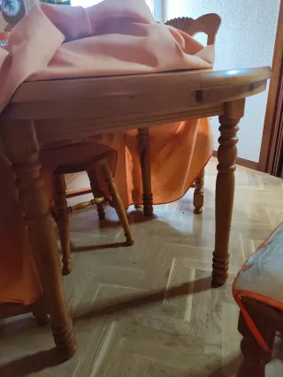 Sedie rustiche in legno massello