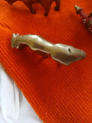 Lote: Prismáticos, Nivel y Corta Cristal