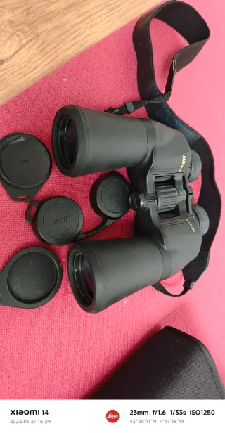 Prismáticos Nikon Aculon A210 10x50