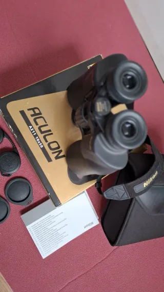 Prismáticos Nikon Aculon A210 10x50