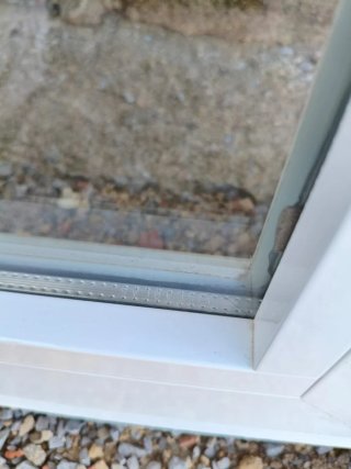 Ventana aluminio oscilobatiente