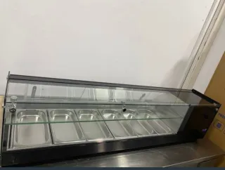 Vitrina expositora cristal y metal