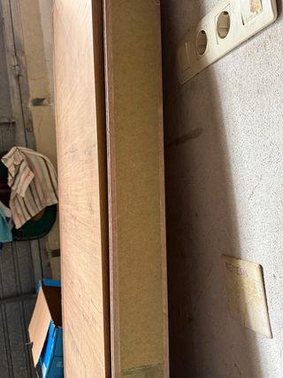 Puerta madera prensada nueva