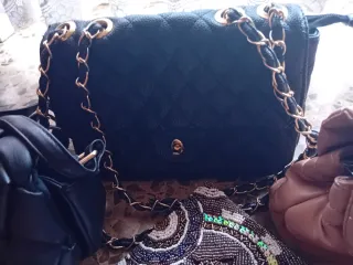 Lote 4 bolsos señora negro y marrón