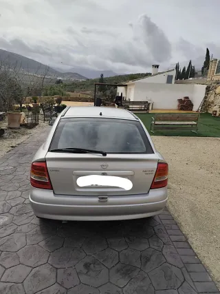 Opel Astra 2002