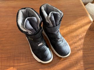 Botas de nieve niño/a talla 33