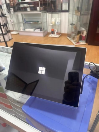 Microsoft Surface Pro 7 128GB i5 Plata 8GB RAM