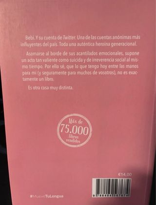 Libro Amor y asco- bebi fernandez