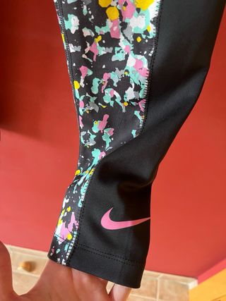 Mallas deportivas Nike estampado multicolor