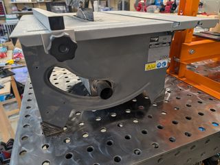 Sierra de mesa Woodster ST-8 1200W 210mm