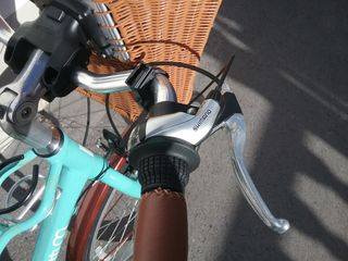 Bicicleta Giant Momentum Ineed Latte 26