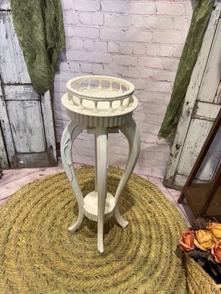 Macetero madera antiguo