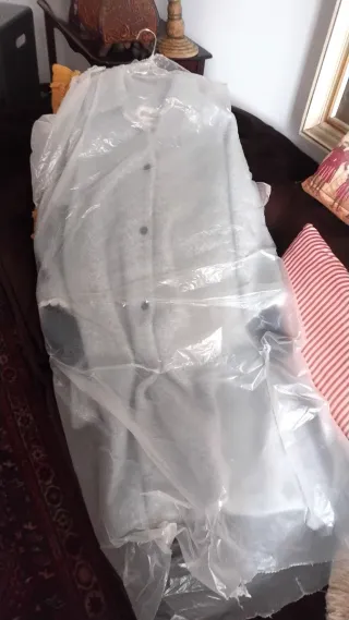 Abrigo Bimba y Lola azul claro.