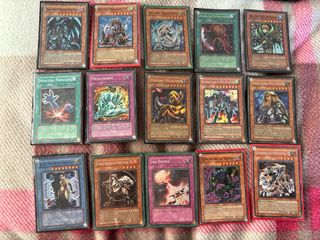 Lotto 71 carte Yu-Gi-Oh! Italiane