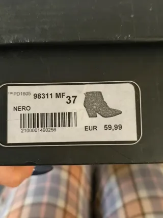 Tronchetto scamosciato nero