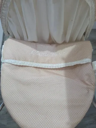 Carrito de bebé de juguete rosa marca Arias