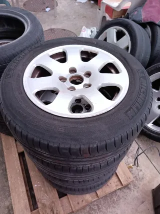4 Llantas Audi 15