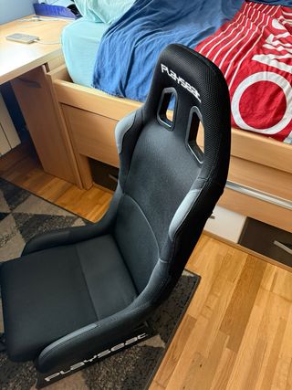 Volante Moza R3 + Playseat