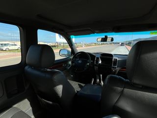 Toyota Land Cruiser 2005