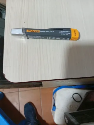 Detector de Voltaje Fluke LVD2
