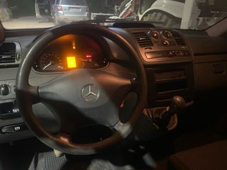 Mercedes-Benz Vito 2011