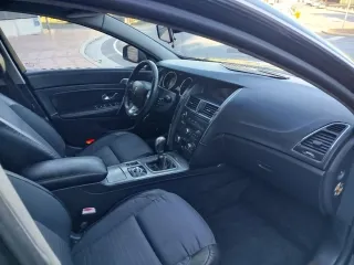 Renault Latitude 2011