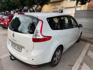Renault Grand Scenic 2014