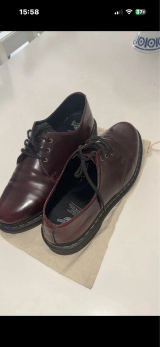 Dr. Martens Vegano Bordeaux