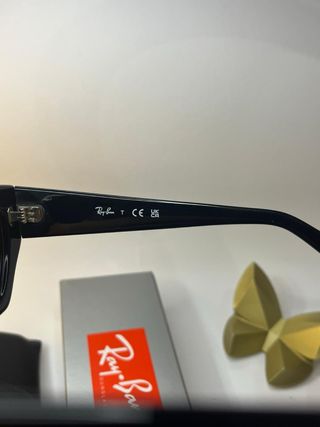 Ray-Ban Zena RB4430 Occhiali da Sole Neri/Grigi