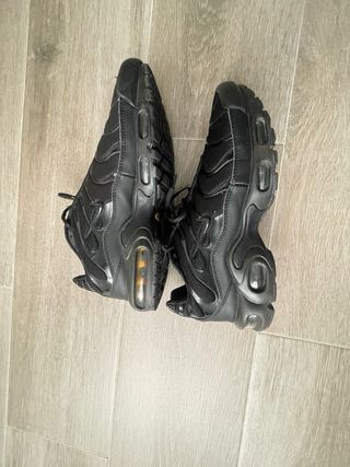 Zapatillas Nike TN Negras