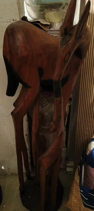 Figura ciervos, artesanía africana en madera