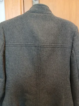 Abrigo Zara gris sin estrenar