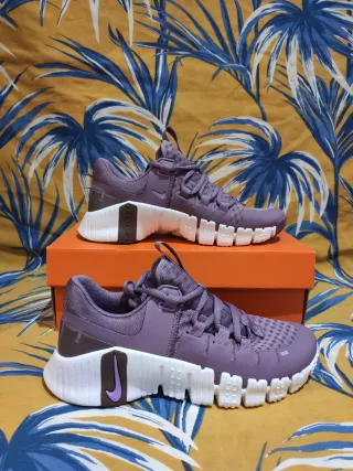 T. 36,5 Zapatillas W Nike Free Metcon 5