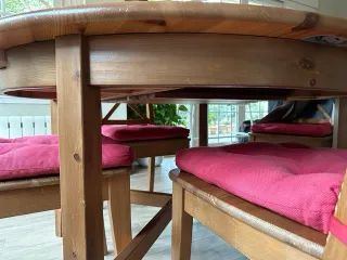 Mesa de comedor redonda de madera extensible