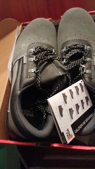 Zapatillas de seguridad Nuevas