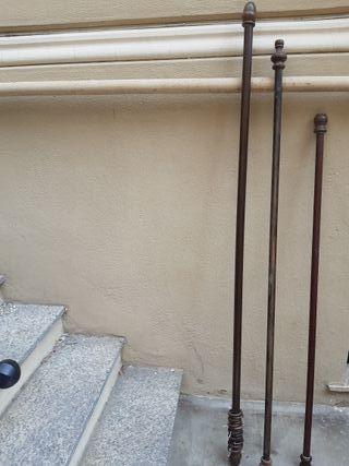 Bastoni in legno per tende