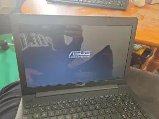 Portátil Asus Negro