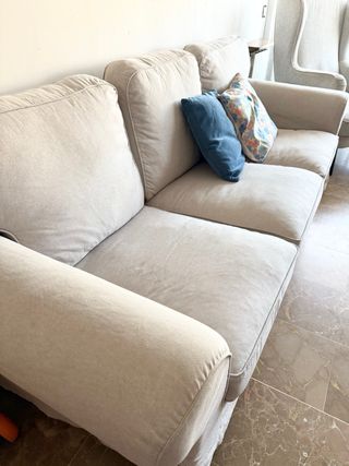 Sofá de 3 plazas beige tela. Ikea