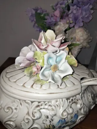 Zuppiera Bassano decorata rose