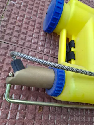 Fumigador Mochila 12L Amarillo