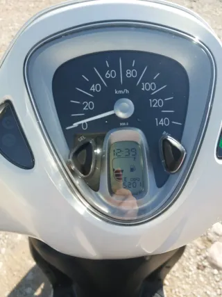 Yamaha Delight Scooter Blanca